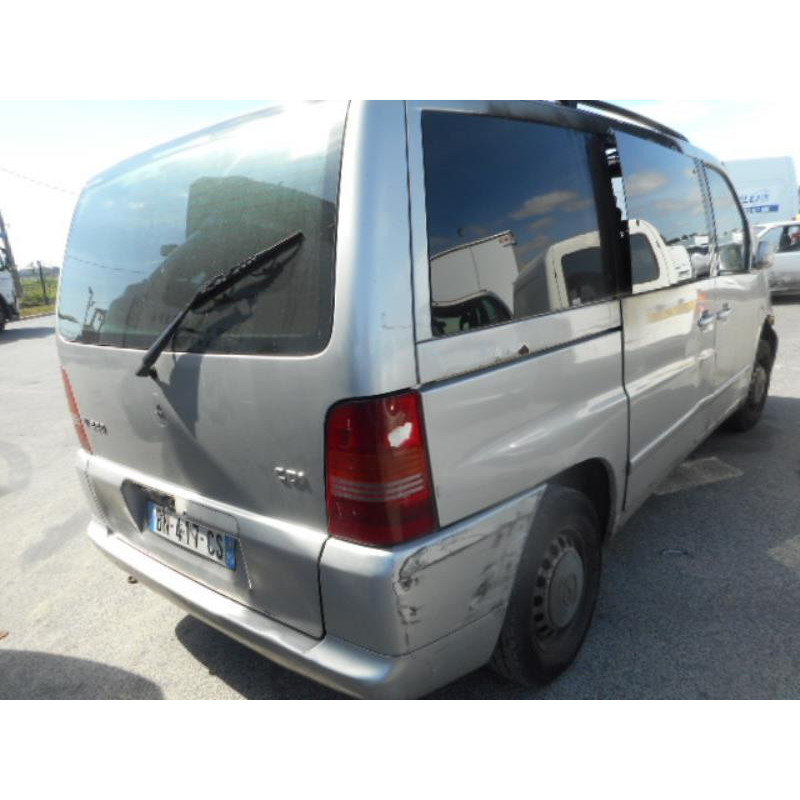 Vitre avant gauche MERCEDES CLASSE V 638 Photo n°9