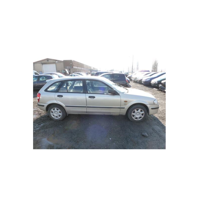 Capot MAZDA 323 6 Photo n°3