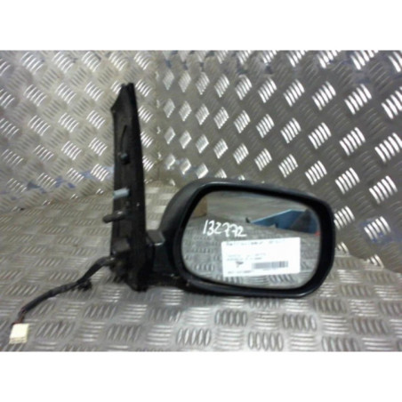 Retroviseur droit TOYOTA AVENSIS VERSO Photo n°1