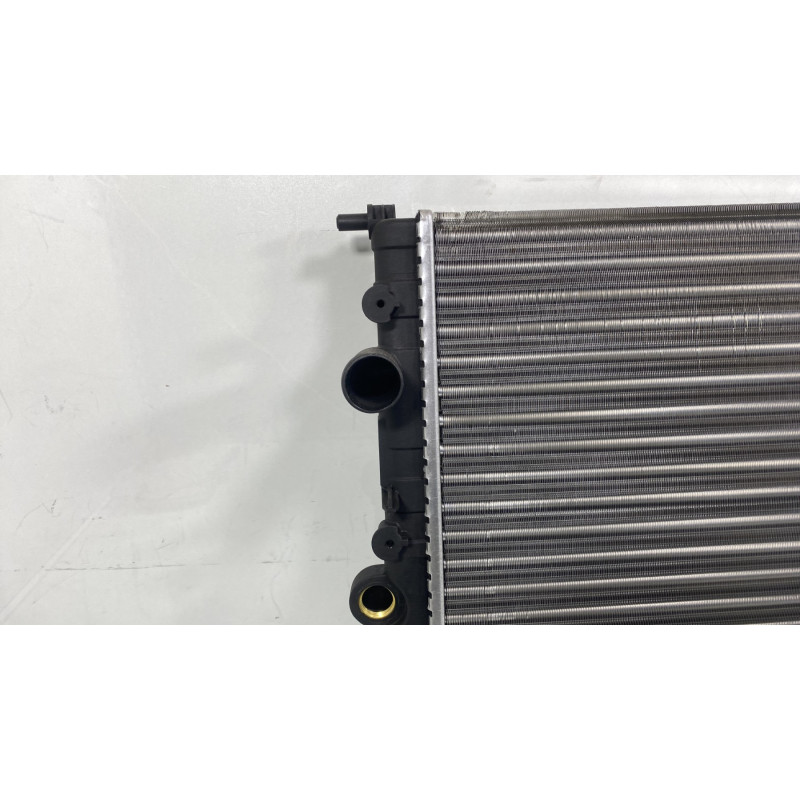 Radiateur eau PEUGEOT 405 Photo n°3