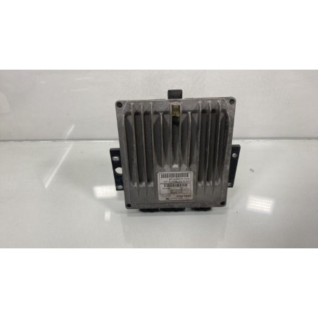 Calculateur moteur RENAULT CLIO 3 Photo n°1
