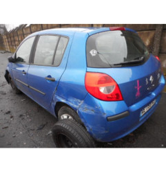 Calculateur moteur RENAULT CLIO 3