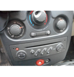 Calculateur moteur RENAULT CLIO 3