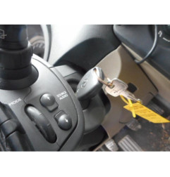 Calculateur moteur RENAULT CLIO 3