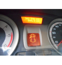 Calculateur moteur RENAULT CLIO 3