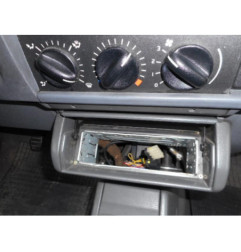Vase de lave glace RENAULT CLIO 1