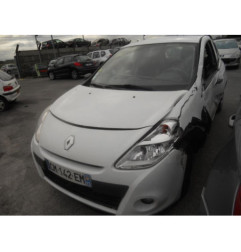 Calculateur moteur RENAULT CLIO 3