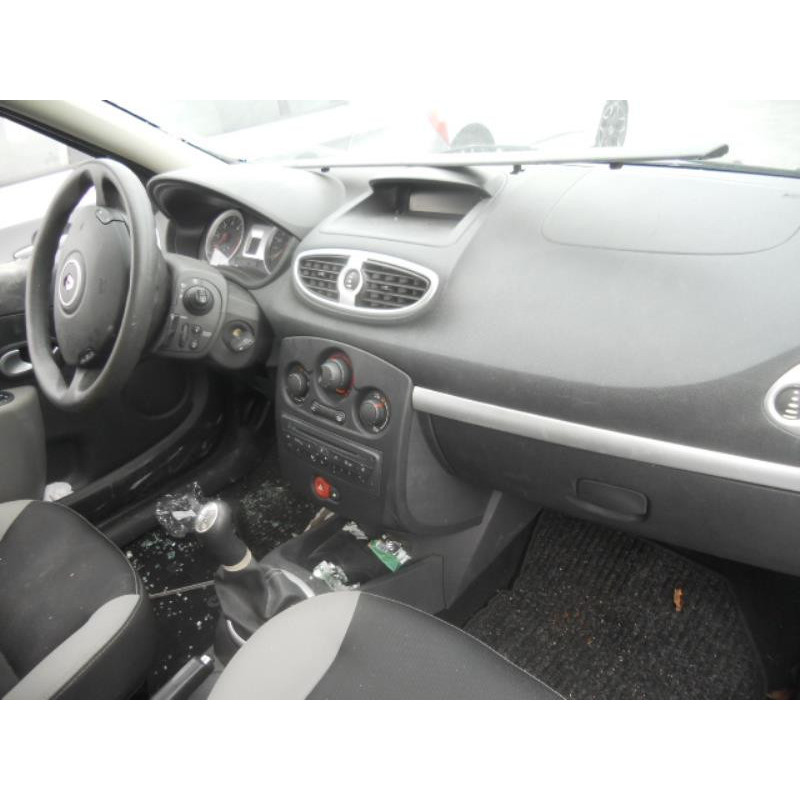 Calculateur moteur RENAULT CLIO 3 Photo n°10