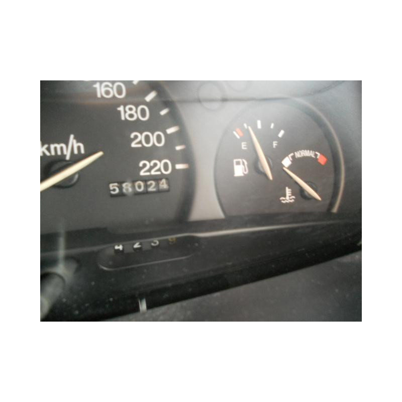 Cremaillere assistee MAZDA 121 3 Photo n°8