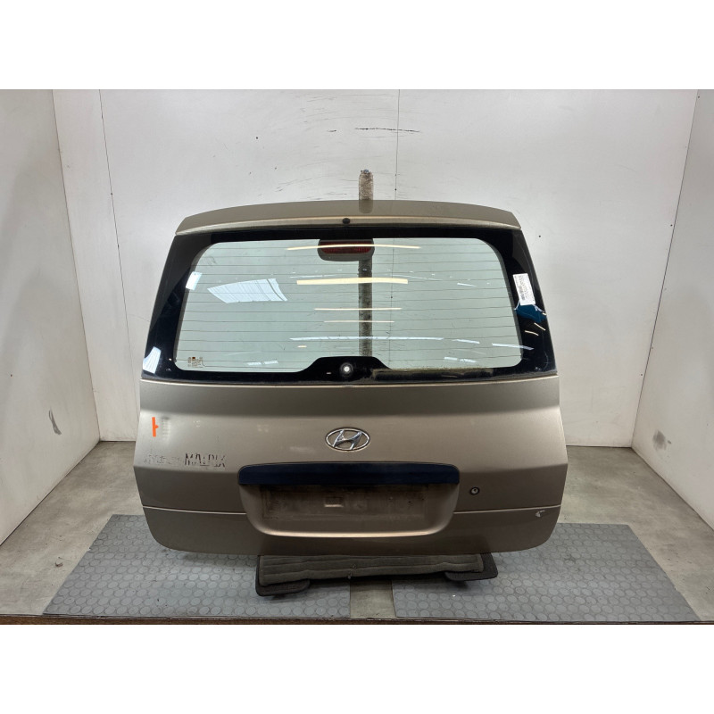 Malle/Hayon arriere HYUNDAI MATRIX Photo n°4