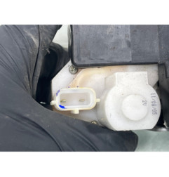Serrure avant droit VOLKSWAGEN FOX