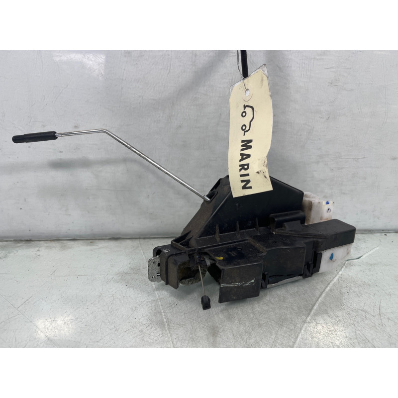 Serrure avant droit VOLKSWAGEN FOX Photo n°4
