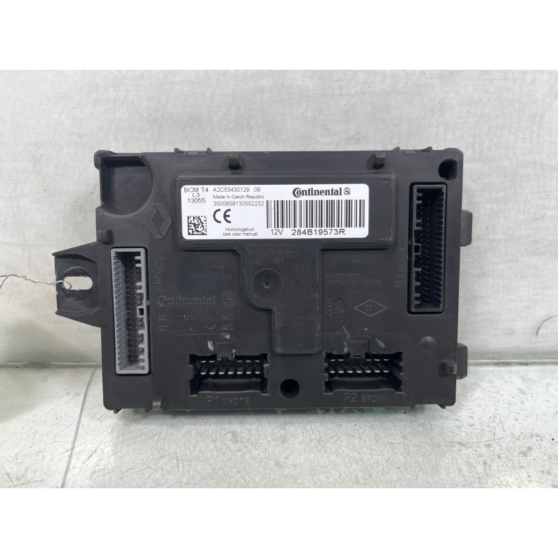 Boitier UCH RENAULT CLIO 4 Photo n°6