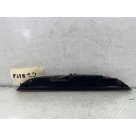 Feu arriere stop central RENAULT CLIO 2