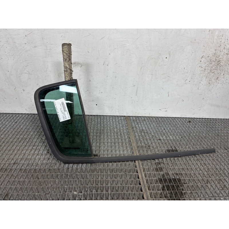 Custode arriere droit (porte) RENAULT CLIO 3 Photo n°2