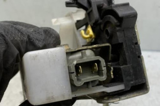 Serrure avant gauche RENAULT CLIO 2