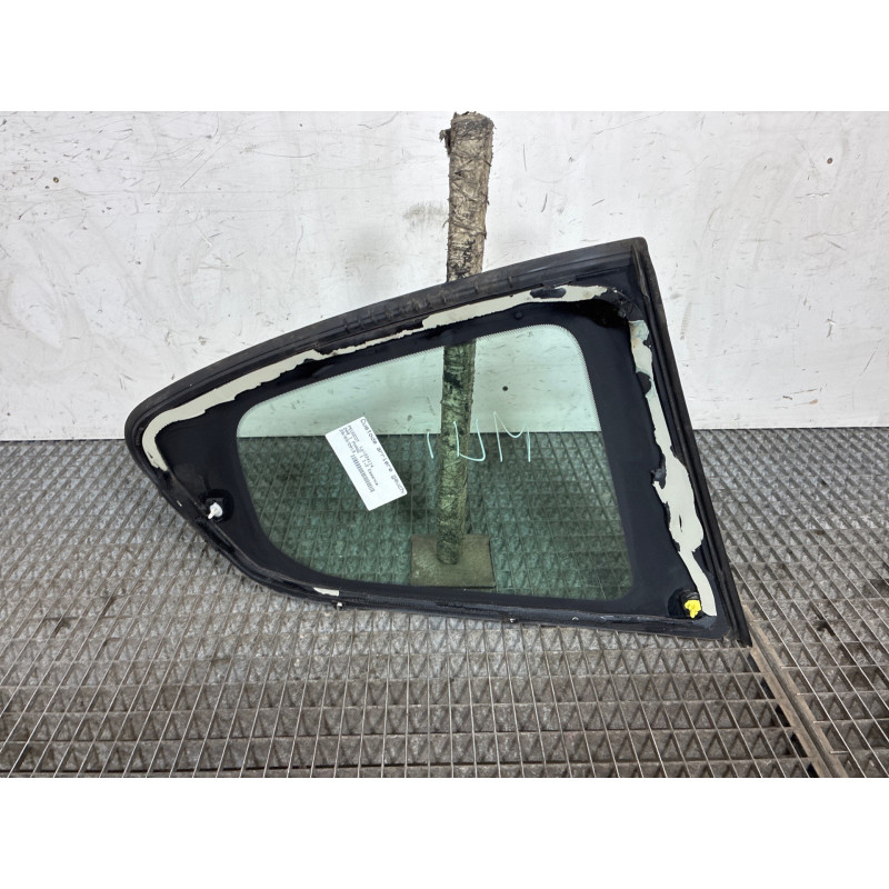 Custode arriere gauche PEUGEOT 208 1 Photo n°1