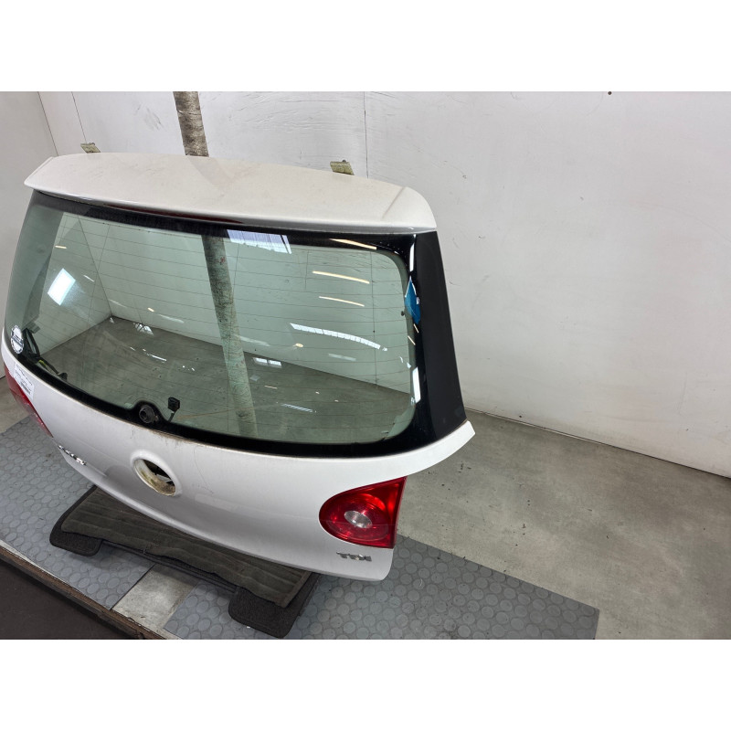 Malle/Hayon arriere VOLKSWAGEN GOLF 5 Photo n°4