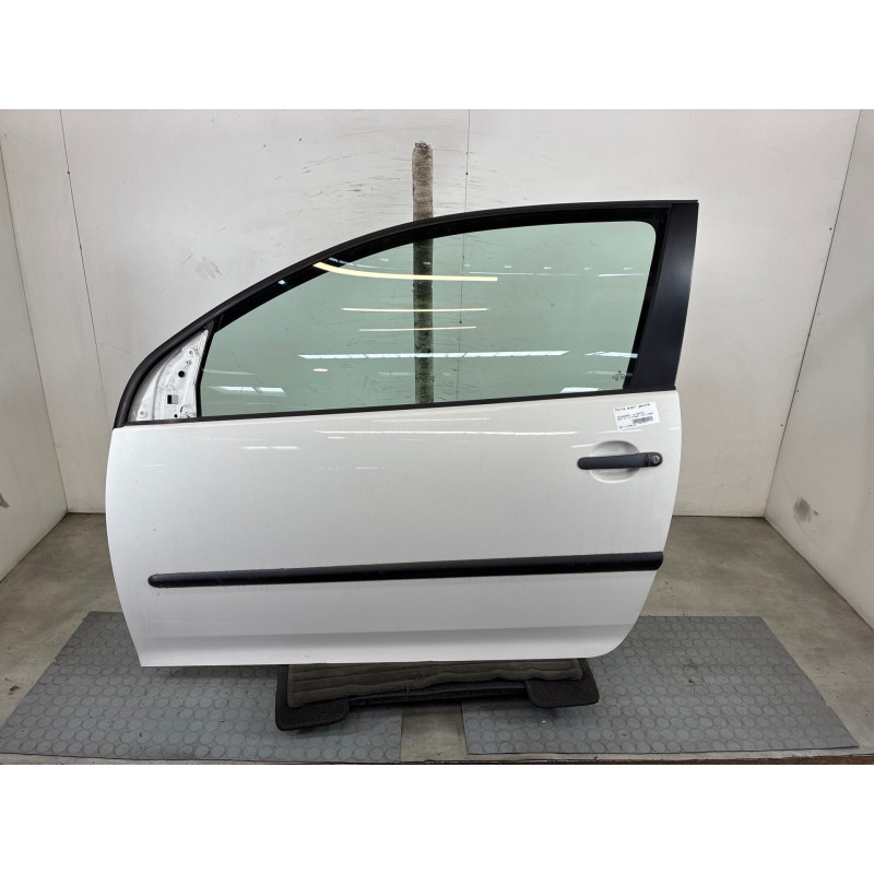 Porte avant gauche VOLKSWAGEN GOLF 5 Photo n°1