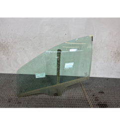 Vitre avant gauche FIAT GRANDE PUNTO Photo n°1