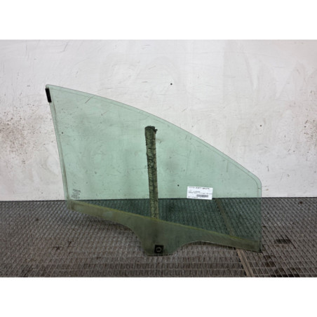 Vitre avant gauche FIAT GRANDE PUNTO