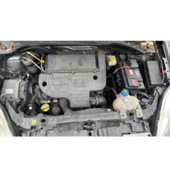 Vitre avant gauche FIAT GRANDE PUNTO