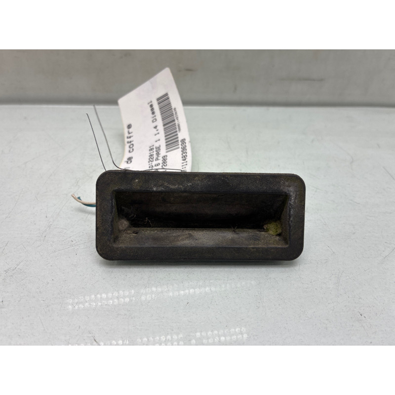 Bouton de coffre FORD FIESTA 6 Photo n°3