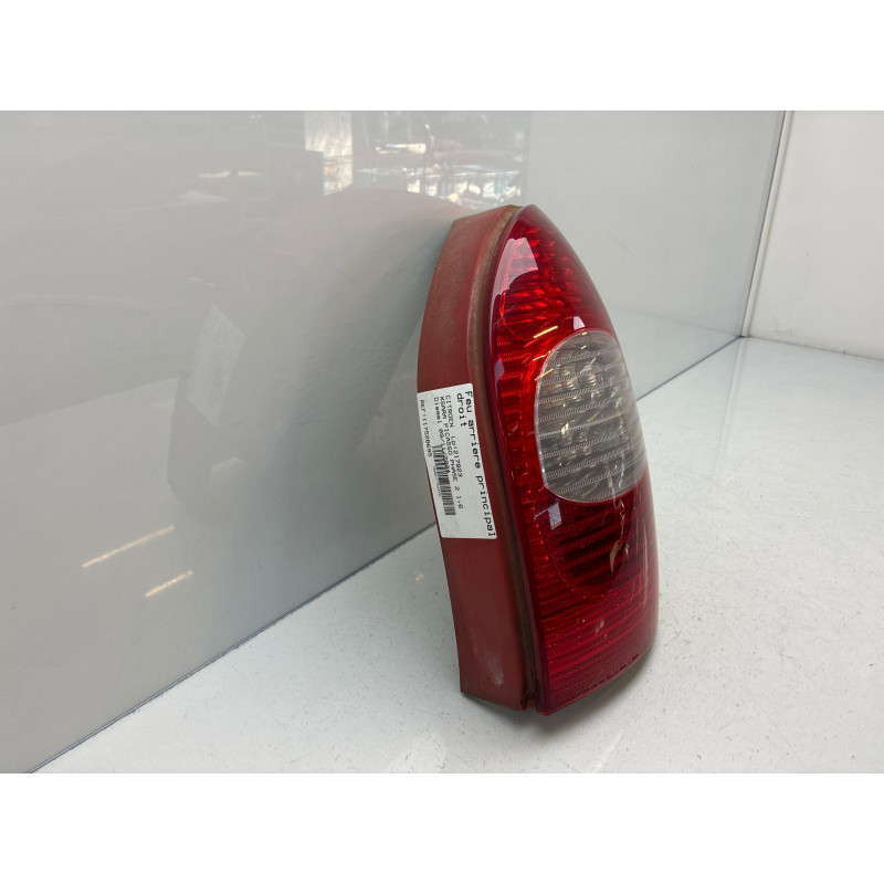Feu arriere principal droit (feux) CITROEN XSARA PICASSO Photo n°2