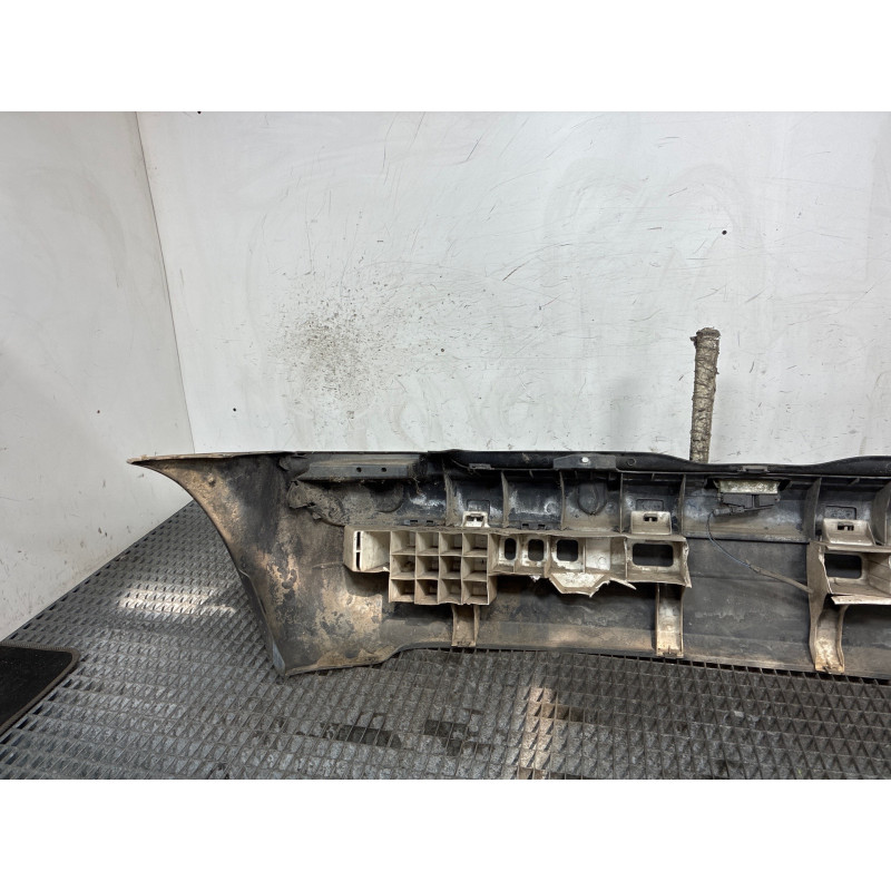 Pare choc arriere RENAULT CLIO 2 Photo n°1