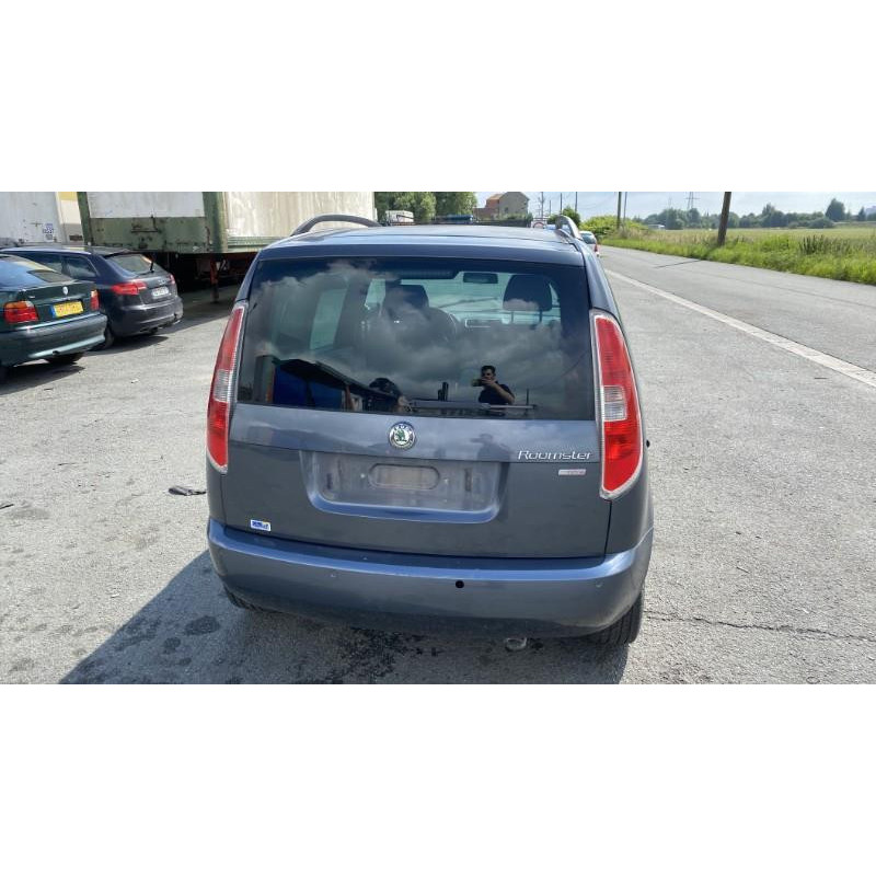 Plage arriere SKODA ROOMSTER Photo n°12