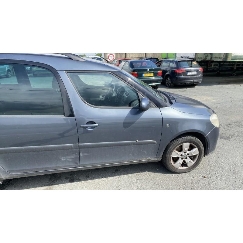 Plage arriere SKODA ROOMSTER Photo n°19