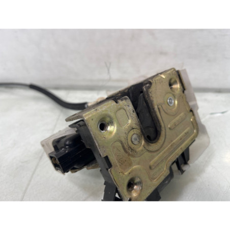 Serrure avant droit RENAULT CLIO 2