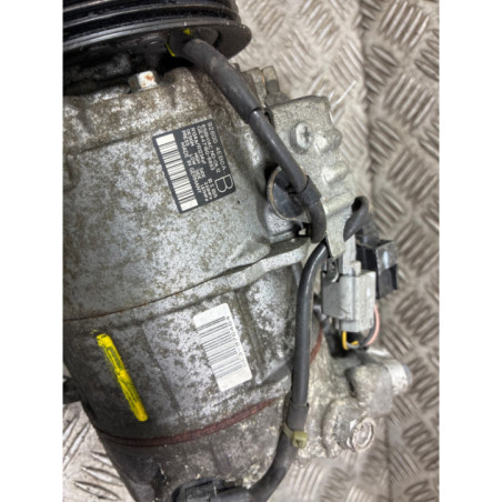 Compresseur clim RENAULT MEGANE 3 Photo n°1