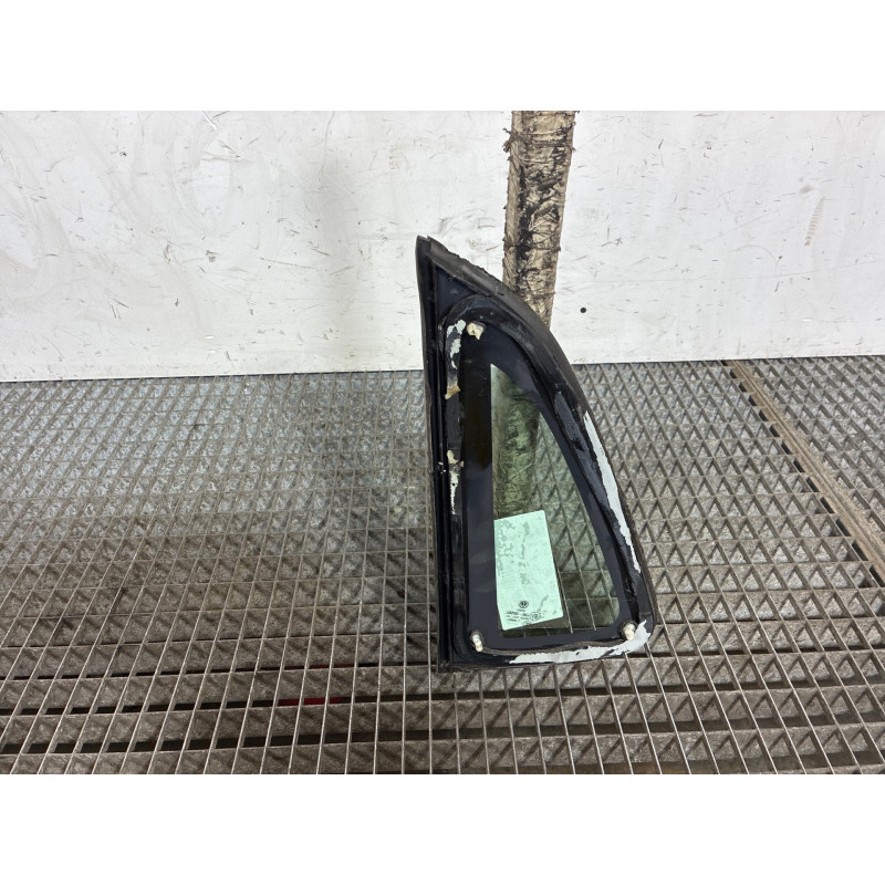 Custode arriere droit VOLKSWAGEN POLO 5 Photo n°1