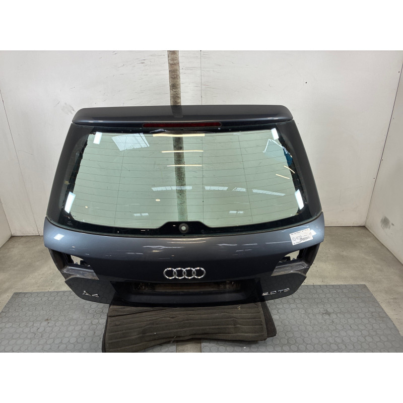 Malle/Hayon arriere AUDI A4 2 Photo n°1