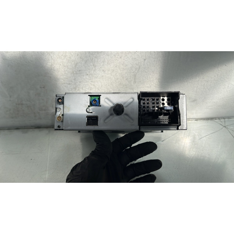 Autoradio d'origine PEUGEOT 3008 1 Photo n°4