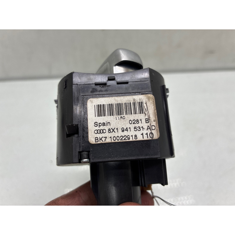 Commande de phare AUDI A1 1 Photo n°1