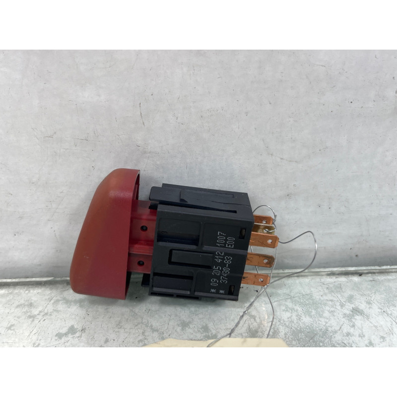 Bouton de warning OPEL AGILA A Photo n°3