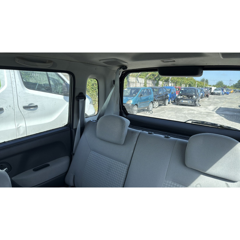 Bouton de warning OPEL AGILA A Photo n°16