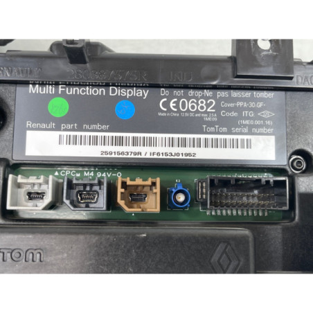 Ecran GPS RENAULT CAPTUR 1 Photo n°1