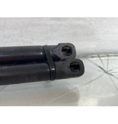 Verin de coffre RENAULT CAPTUR 1