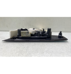 Poignee porte arriere gauche RENAULT CLIO 4
