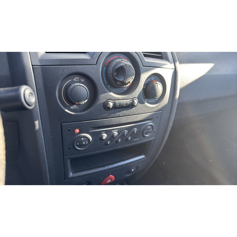 Compteur RENAULT MEGANE 2 Photo n°20