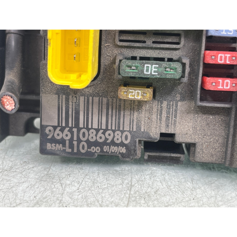 Boitier servitude moteur (BSM) PEUGEOT 207 Photo n°3