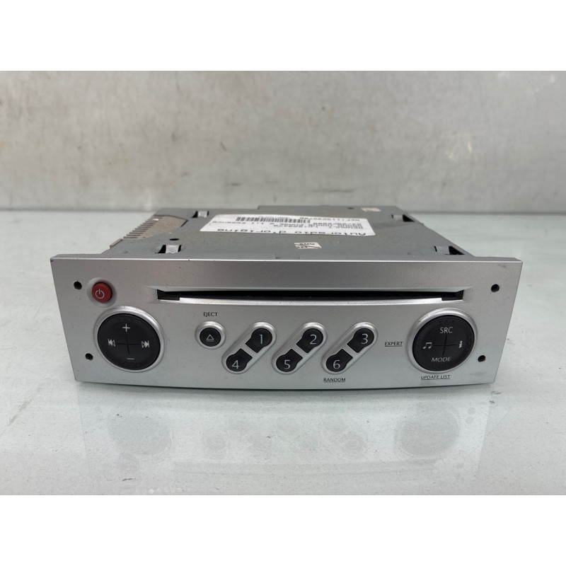Autoradio d'origine RENAULT GRAND MODUS Photo n°1