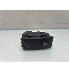 Bouton de warning MERCEDES CLASSE E 212