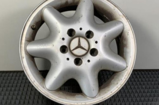 Jante MERCEDES VANEO 414 Photo n°1