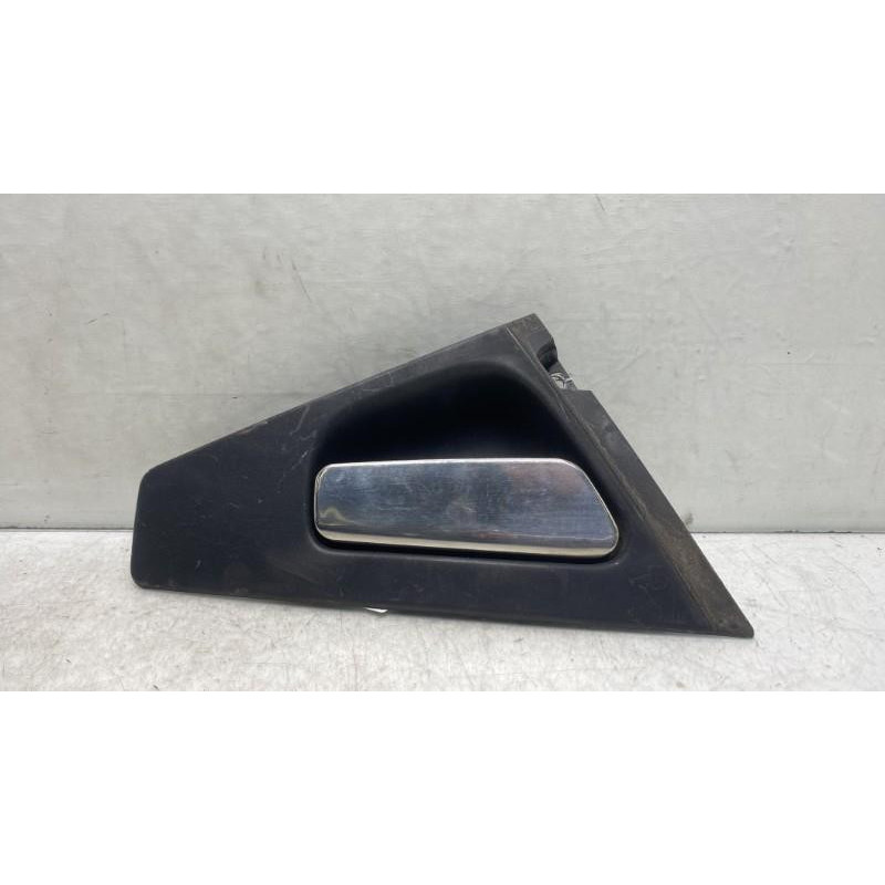 Poignee porte arriere gauche RENAULT CLIO 4 Photo n°3