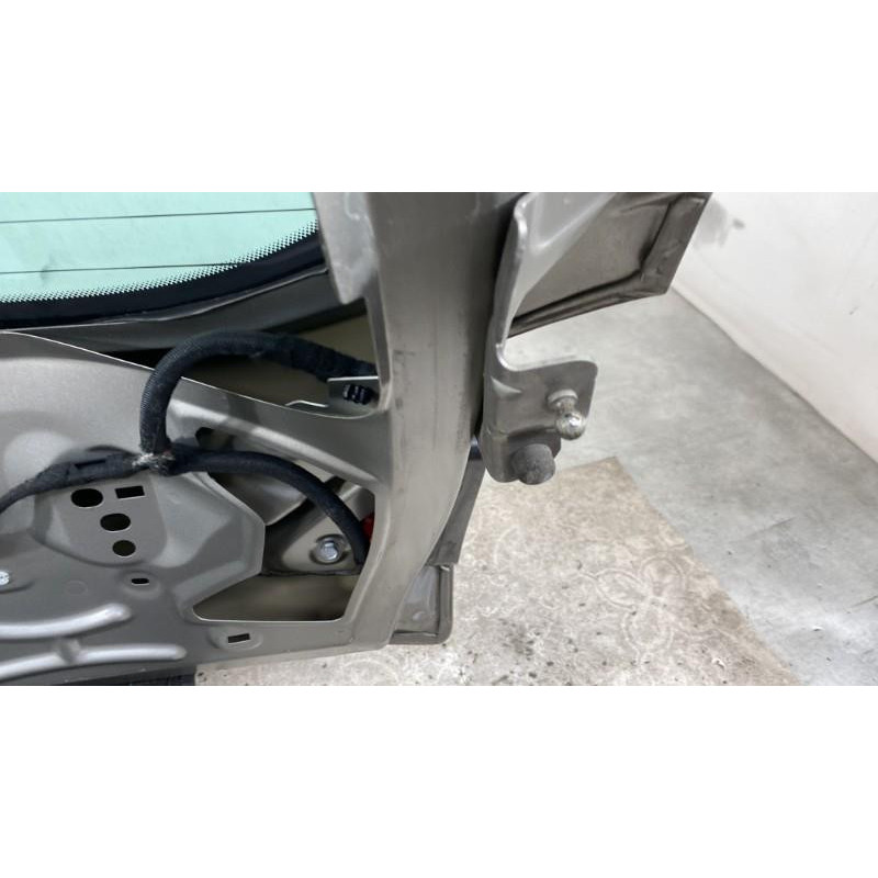 Malle/Hayon arriere PEUGEOT 3008 1 Photo n°6