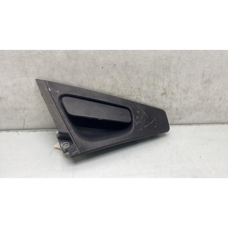 Poignee porte arriere gauche RENAULT CLIO 4 Photo n°3